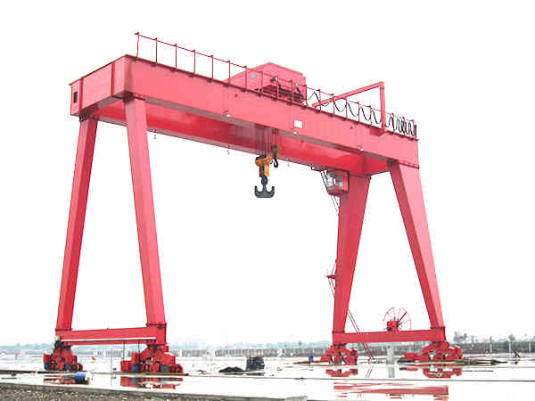 A型雙梁吊鉤門式起重機(jī).jpg